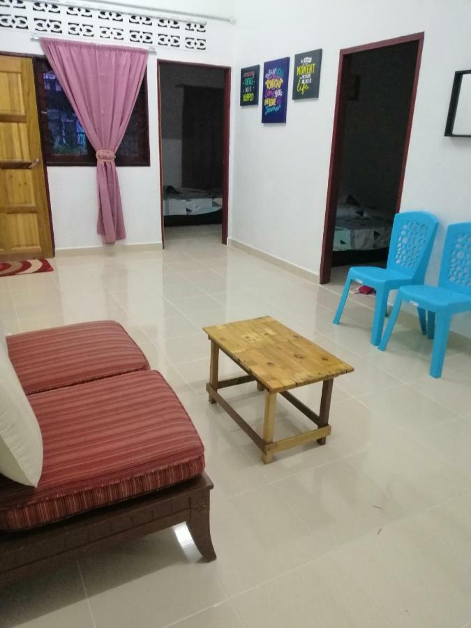 Homestay Barakah Cenang Langkawi パンタイ・サナング エクステリア 写真