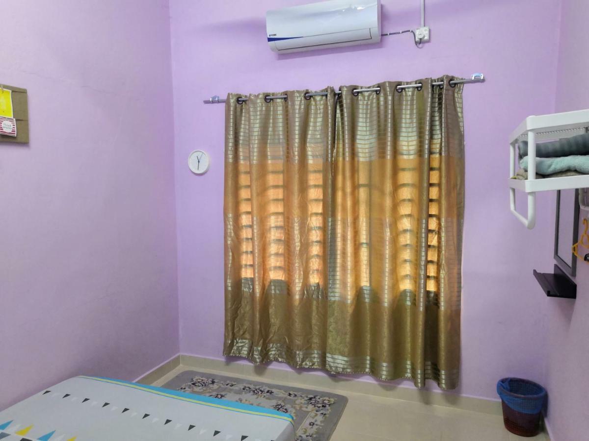 Homestay Barakah Cenang Langkawi パンタイ・サナング エクステリア 写真