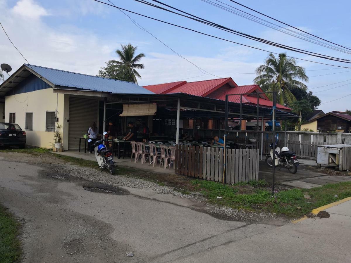 Homestay Barakah Cenang Langkawi パンタイ・サナング エクステリア 写真
