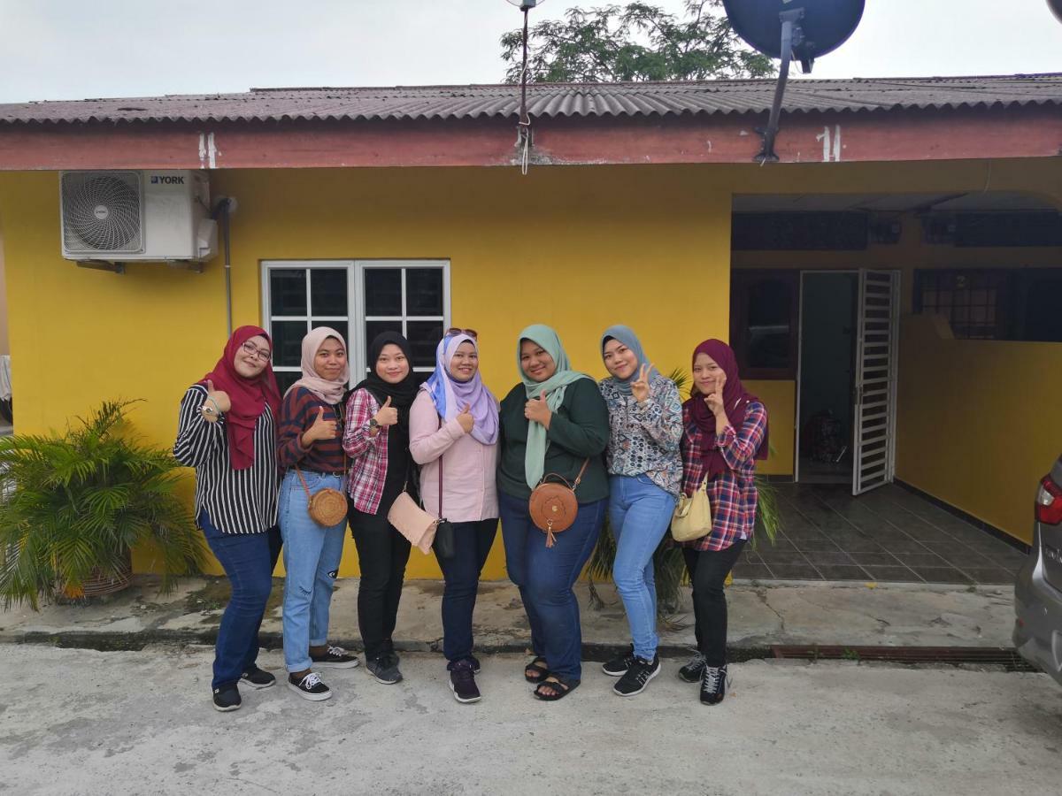 Homestay Barakah Cenang Langkawi パンタイ・サナング エクステリア 写真