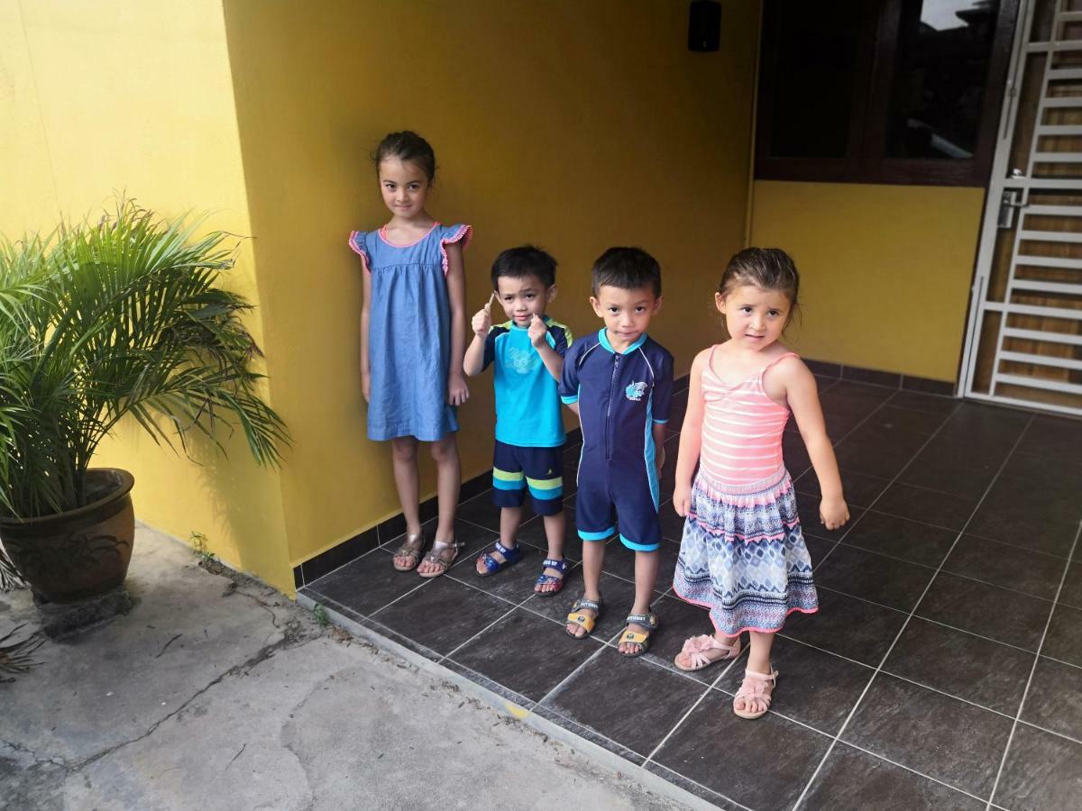 Homestay Barakah Cenang Langkawi パンタイ・サナング エクステリア 写真